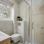 Hip And Spacious Tm Flat In Areeiro