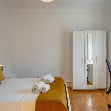 Hip And Spacious Tm Flat In Areeiro Apartmán Lisboa