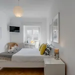 Hip And Spacious Tm Flat In Areeiro Apartamento *