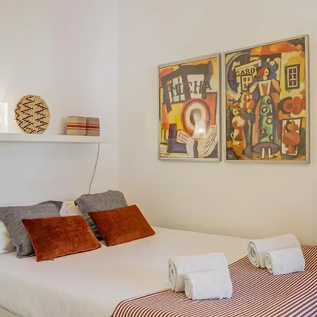 Hip And Spacious Tm Flat In Areeiro Apartamento